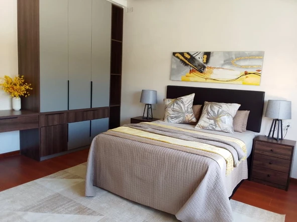 8 Unit Townhouse Complex