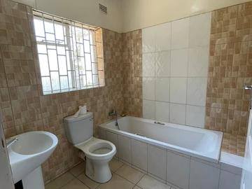 4 Unit Townhouse Complex