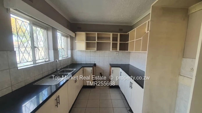 Msasa Park house for rent