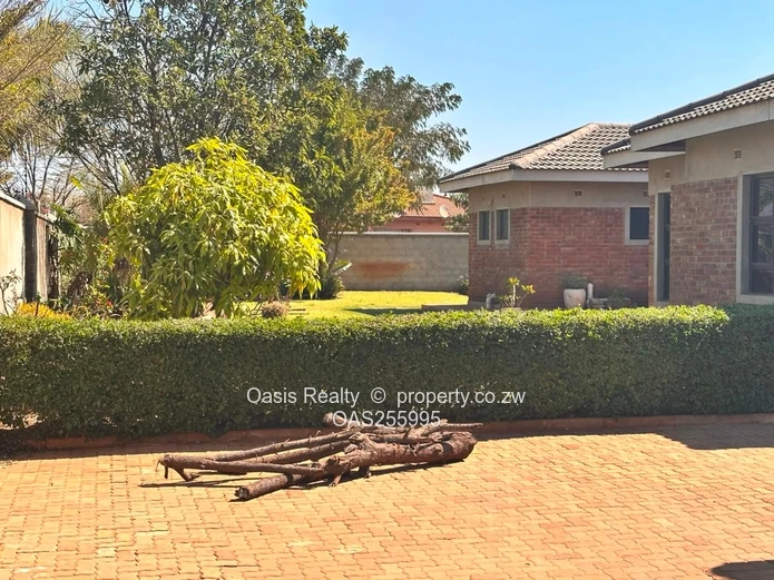 Property For Sale | Emhlangeni, Bulawayo