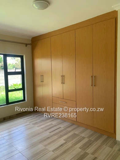 Strathaven Cluster house for Sale