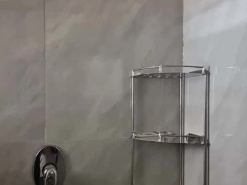 2 Bedroom Flat & Apartment