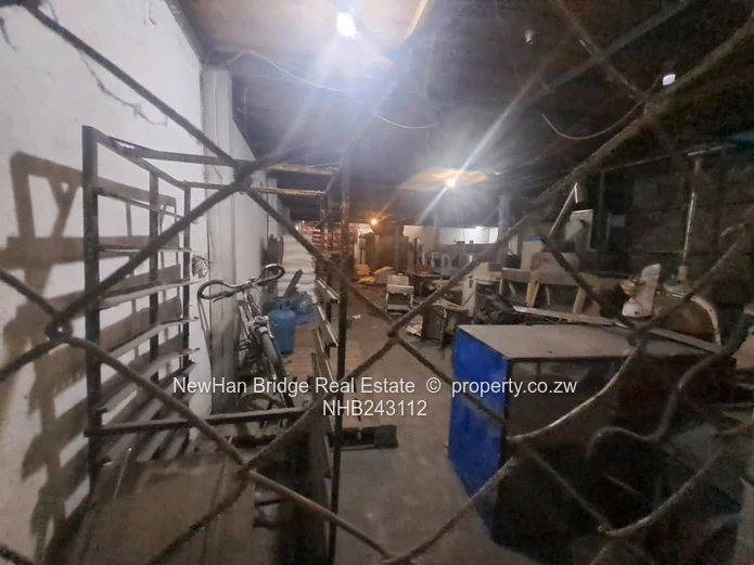 Willowvale Factory-Warehouse on 223m² Walled Site (Sole Mandate)