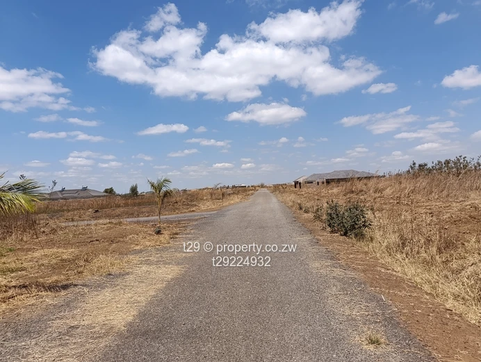 Fairview Haydon shineplus estate stands for sale (Sole Mandate)