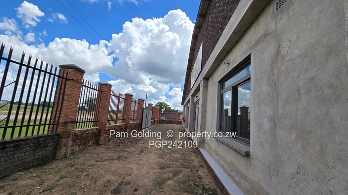 Workshop for sale in Turf Mhondoro Ngezi near Zimplats