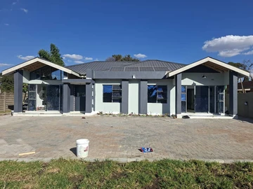 4 Bedroom Townhouse Complex
