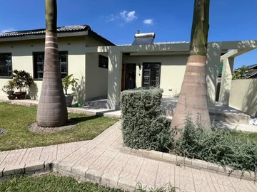 3 Bedroom Cottage