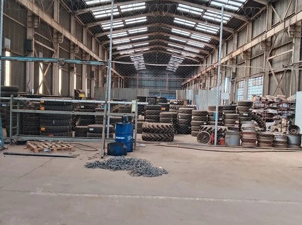 Warehouse & Factory