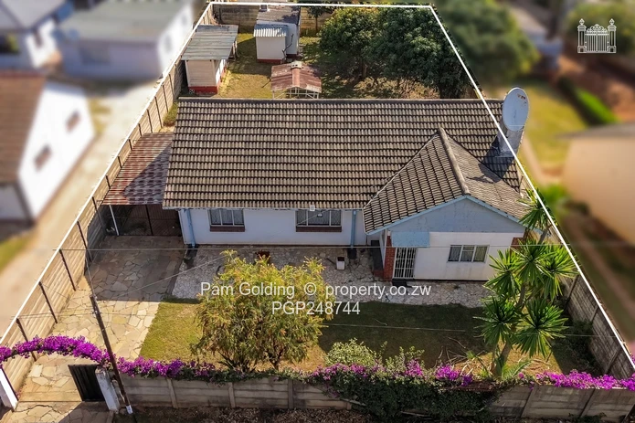 Charming Family Home Cranborne
