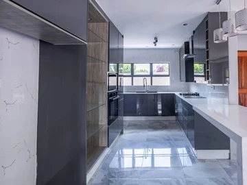 3 Bedroom Townhouse Complex