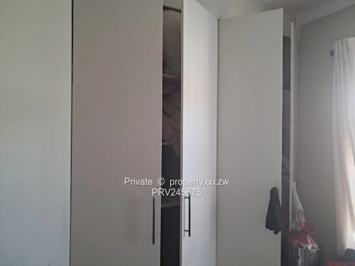 3 bed Garden flat Available for renting Prospect Waterfalls