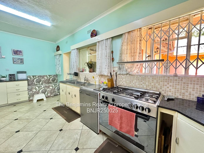 PRIME 4 Bedroom Home- Mount Pleasant 