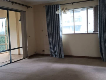3 Bedroom Flat & Apartment