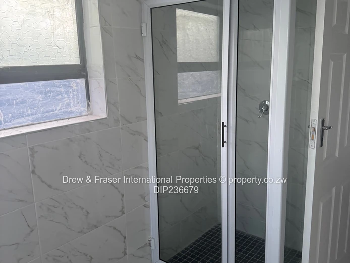 Mabvazuva house available for rent $800 (Sole Mandate)