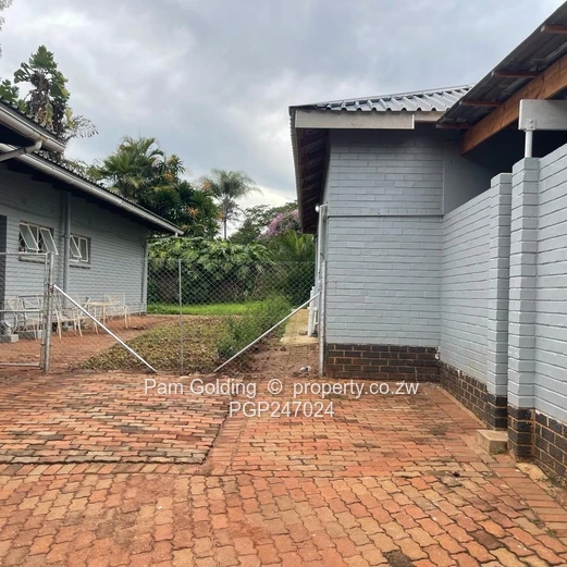 Cottage To Rent In Greystone Park (Sole Mandate)