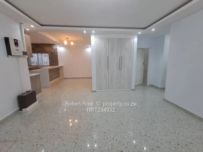 Neat 3 bed newly built family home!