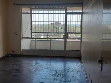 Two Bed Vacant Flat In The Avenues Available