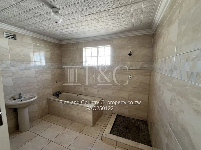 Prime CBD Commercial Property – Fort Street | Excellent Business Location