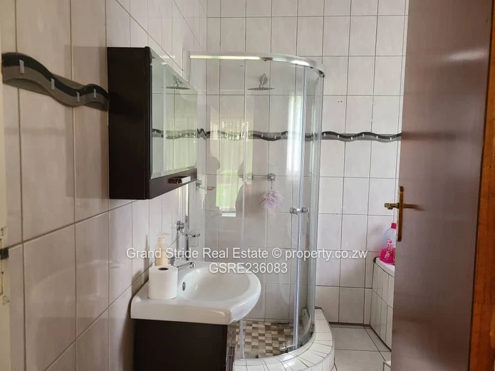 House To Rent In Pomona