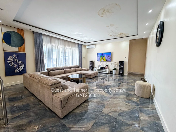 6-Bed House For Sale In Mount Pleasant Heights 