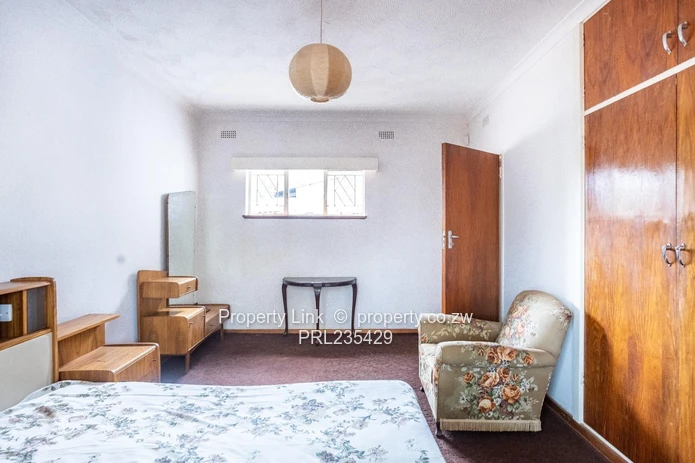 1-Acre Corner Stand with Spacious Family Home (Sole Mandate)