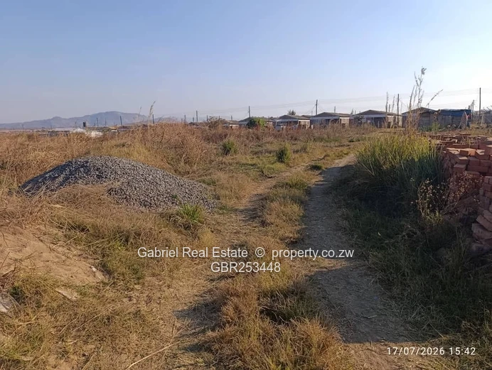 Prime residential  Stand in Bindura (Brockdale -Homelink)  located near  Shamva road . (Sole Mandate)