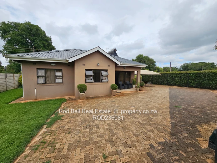 Modern and spacious home situated in quiet suburb