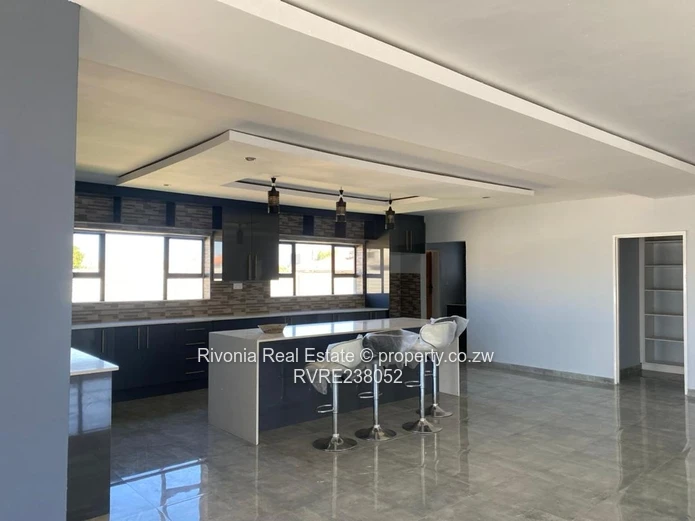 Luxury Haven In Mount Pleasant Heights!