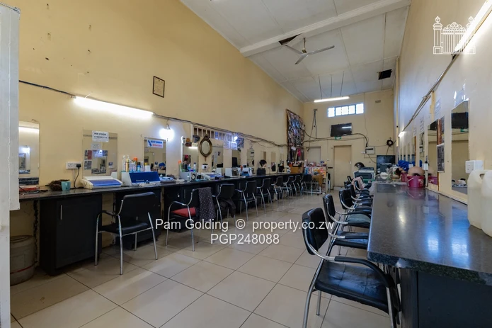 Commercial Building - Mabelreign Shopping Centre