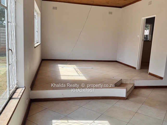 Eastlea commercial property for rent