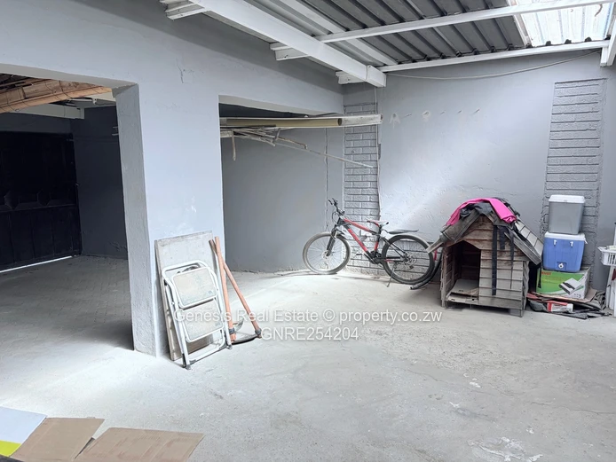 Lovely property with main road frontage 