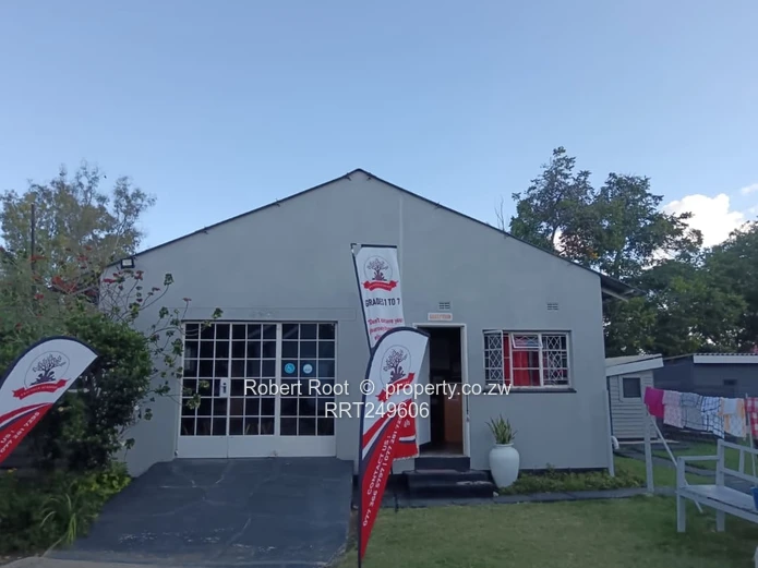 3 Bedroom House For Sale in Marlborough