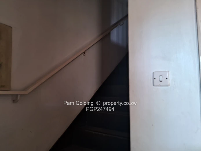 Duplex Garden Flat Belvedere (Sole Mandate)