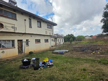 6 Bedroom House