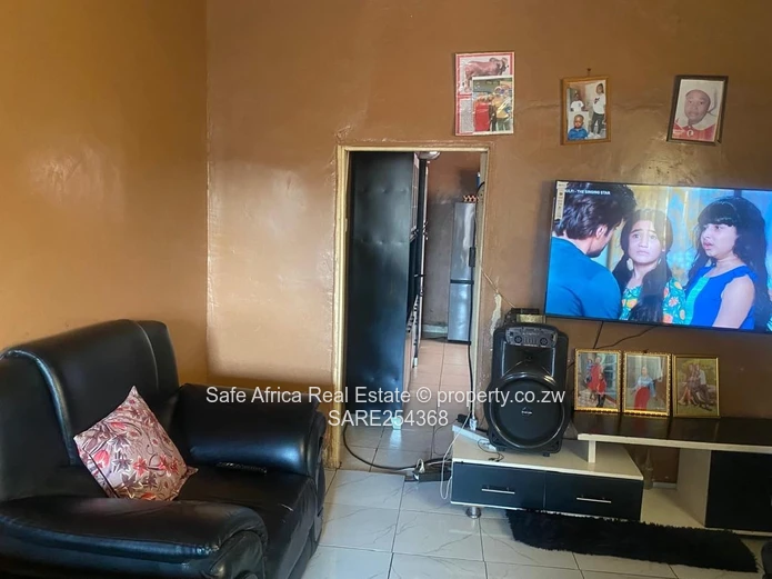 LUSAKA- HIGHFIELDS-Extension Nice House for Sale Priced at $27k