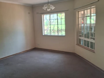 2 Bedroom Garden Flat