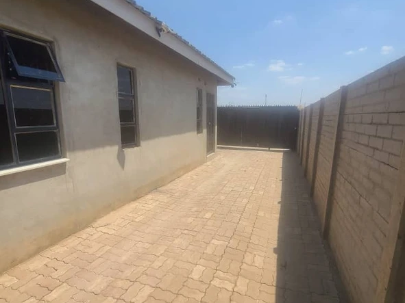 4 Bedroom House