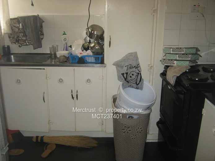 Centrally situated flat! (Sole Mandate)