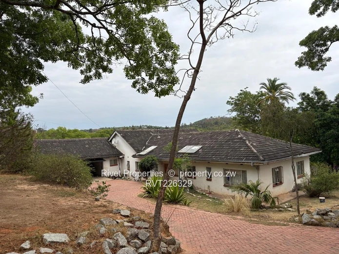 Glen Lorne Priced To Go 