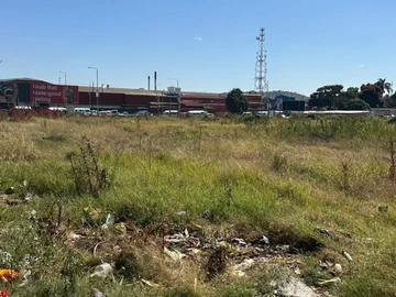 Commercial & Industrial Land