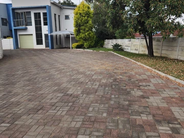 3 Bedroom Garden Flat