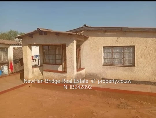 Kambuzuma 6 House For Sale (Sole Mandate)