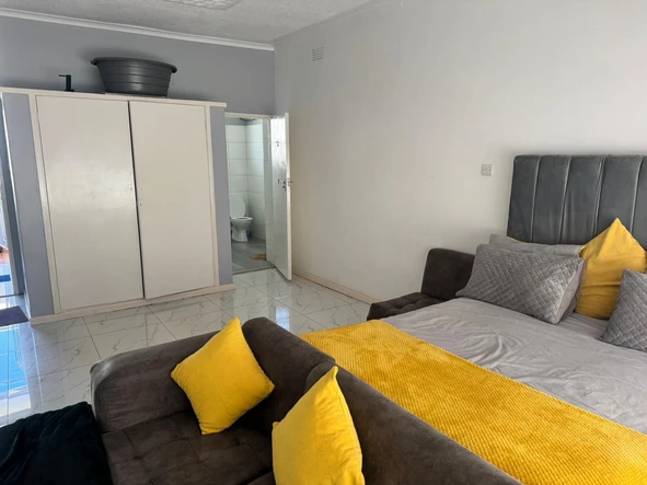 Flat & Apartment
