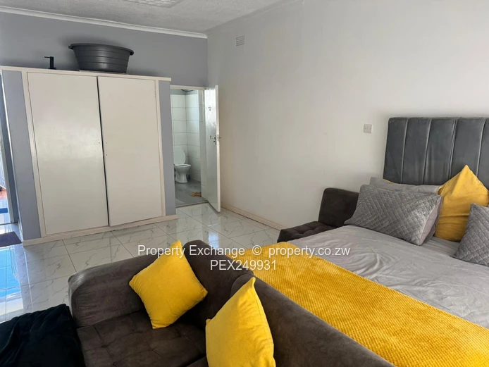 Avenues Mimosa Flats Blackiston