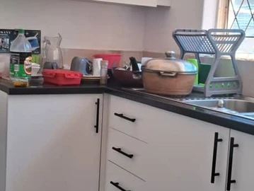 3 Bedroom Flat & Apartment