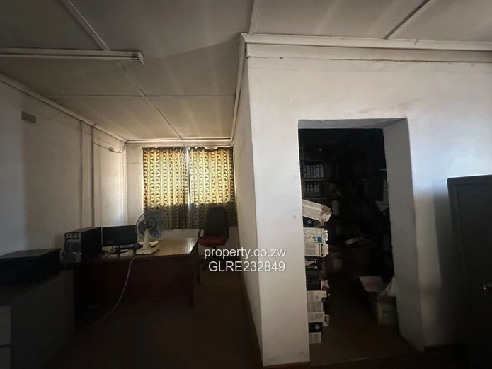 All in One (Business) Warehouse to Let Ardbennie