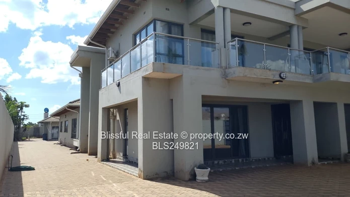 6 bedroom house for sale in mount pleasant heights