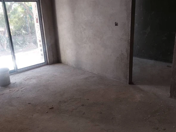 4 Bedroom Flat & Apartment