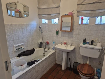 2 Bedroom Garden Flat