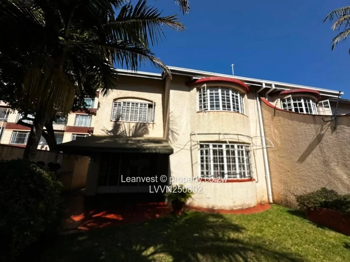 Upper Avenues Flat For Sale 